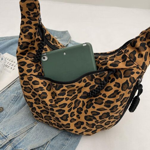 Women's Half Moon Shoulder Bag, Hobo Bag, Nylon Crossbody Bag, Women's Multiple Pockets, Shoulder Bag with Adjustable Shoulder Strap, Leopard/Solid Colour, Large Capacity for Travel, Work, Uni – Bild 6