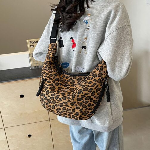 Women's Half Moon Shoulder Bag, Hobo Bag, Nylon Crossbody Bag, Women's Multiple Pockets, Shoulder Bag with Adjustable Shoulder Strap, Leopard/Solid Colour, Large Capacity for Travel, Work, Uni – Bild 3