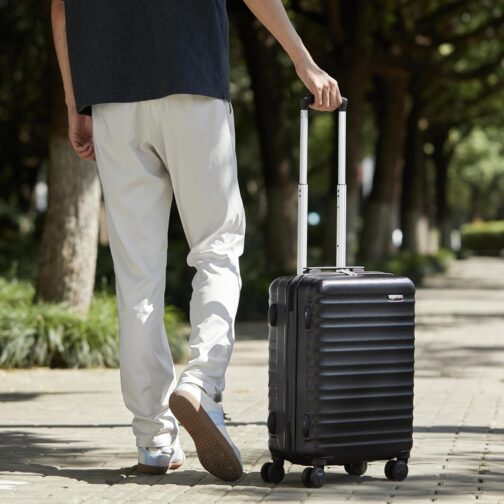 Amazon Basics Hard Shell Trolley - 55cm Cabin Size, black, 55 x 40 x 20 cm, Carry-on Size – Bild 7