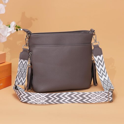 Paigtes Shoulder Bag, Women's Medium Size Handbag, Women's Leather PU Bag, Women's Shoulder Bags, Women's Bags with Wide Shoulder Strap and 4 Compartments – Bild 2
