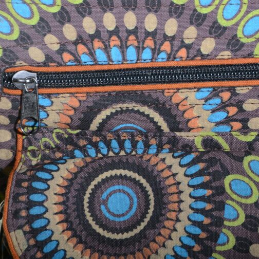 Kunst und Magie Bum Bag with Mandala Print, Festival Bag – Bild 2