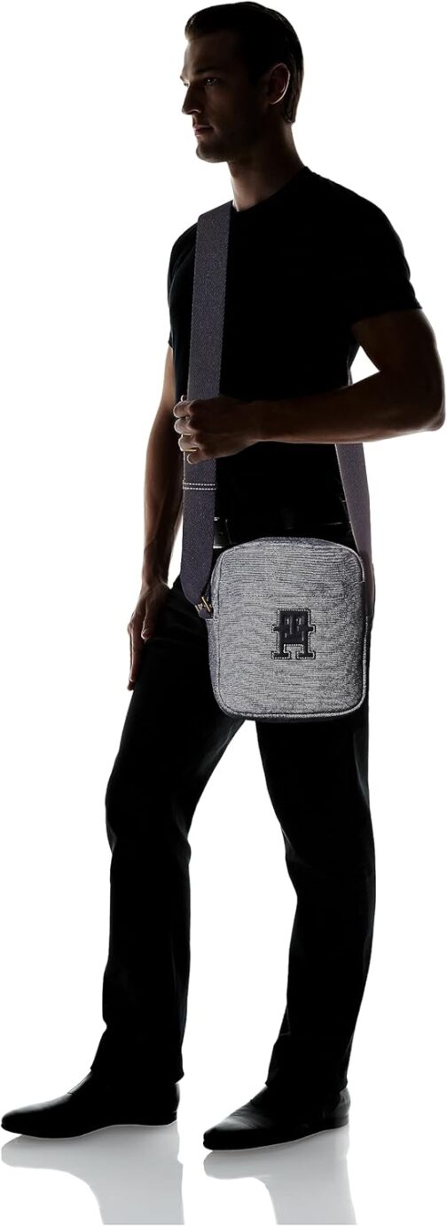 Tommy Hilfiger TH Monogram Shoulder Bag 19 cm, blue – Bild 5