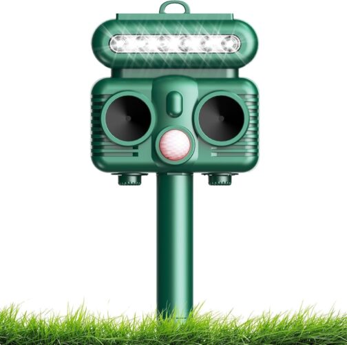 Cat Repeller Ultrasonic Animal Repellent, 4 Modes Solar Animal Repeller Cat Repeller with PIR Motion Sensor and LED Flashing Light, IP66 Waterproof Marten Deterrent for Cats, Dogs, Birds, Wild Animals