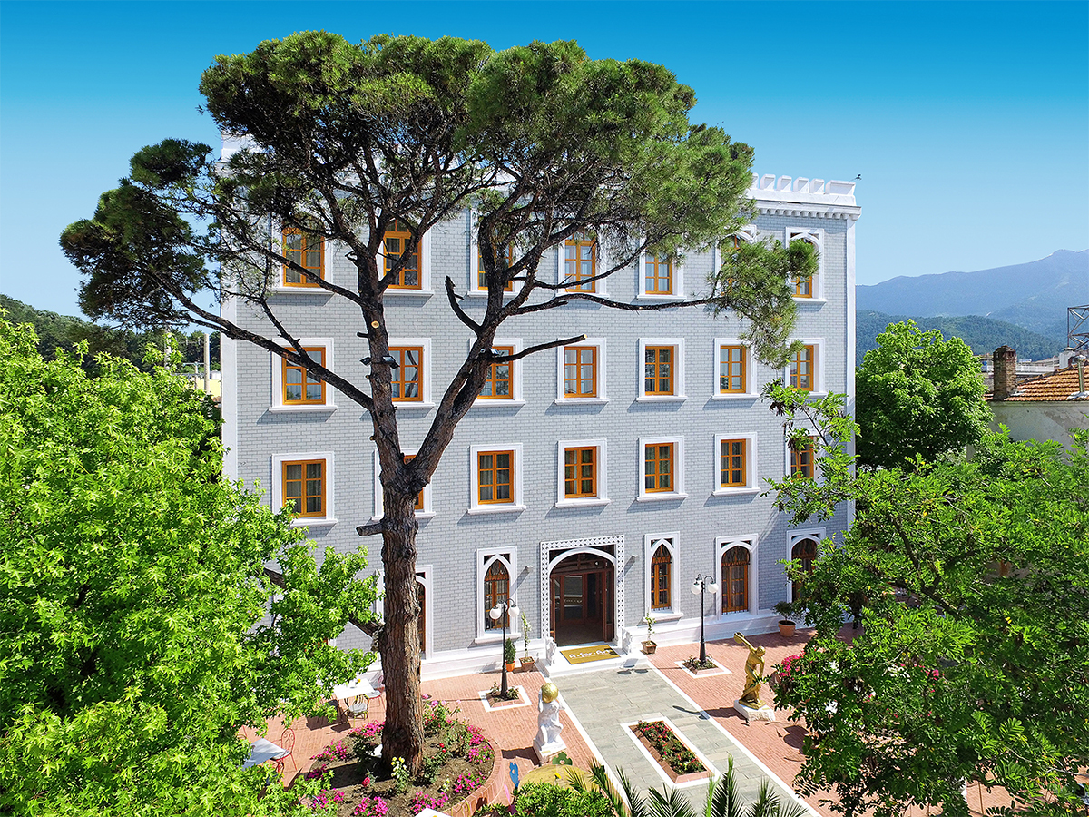 Buche jetzt deinen Traumurlaub im A for Art Design Hotel in  ➝ schon ab 636 €!