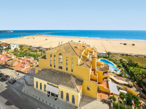 Buche jetzt deinen Traumurlaub im AP Hotel Oriental Beach - Adults Only in  ➝ schon ab 719 €!