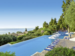 Buche jetzt deinen Traumurlaub im Aeolos Beach Resort in  ➝ schon ab 1160 €!