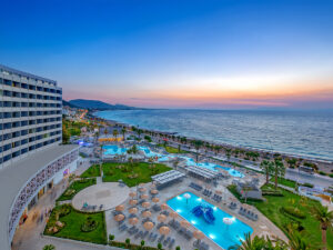 Buche jetzt deinen Traumurlaub im Akti Imperial Deluxe & Spa in  ➝ schon ab 1195 €!