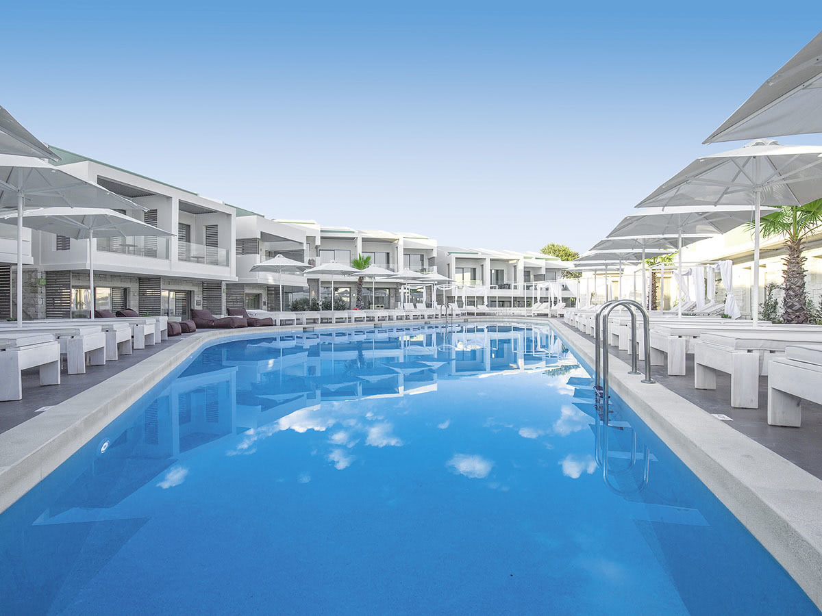 Buche jetzt deinen Traumurlaub im Aloe Boutique & Suites in  ➝ schon ab 1002 €!