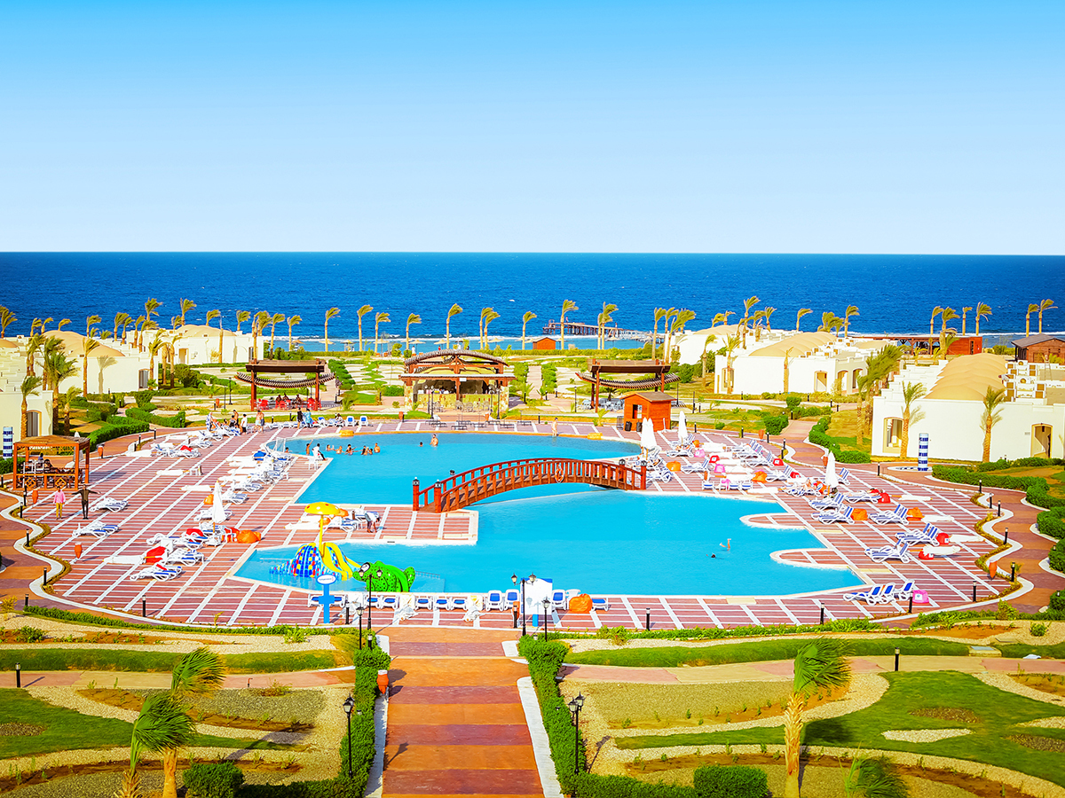 Buche jetzt deinen Traumurlaub im Amarina Queen Resort Marsa Alam in  ➝ schon ab 563 €!