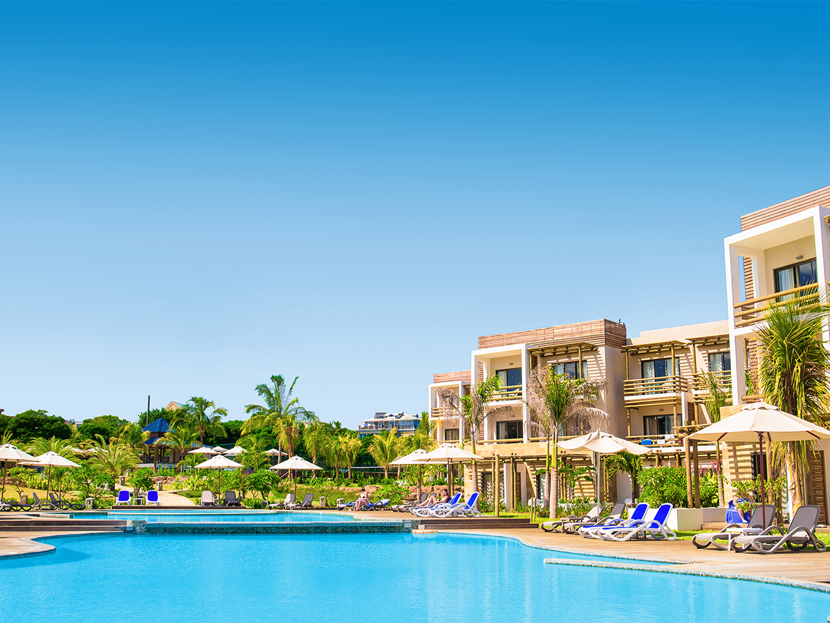 Buche jetzt deinen Traumurlaub im Anelia Resort & Spa in  ➝ schon ab 2182 €!