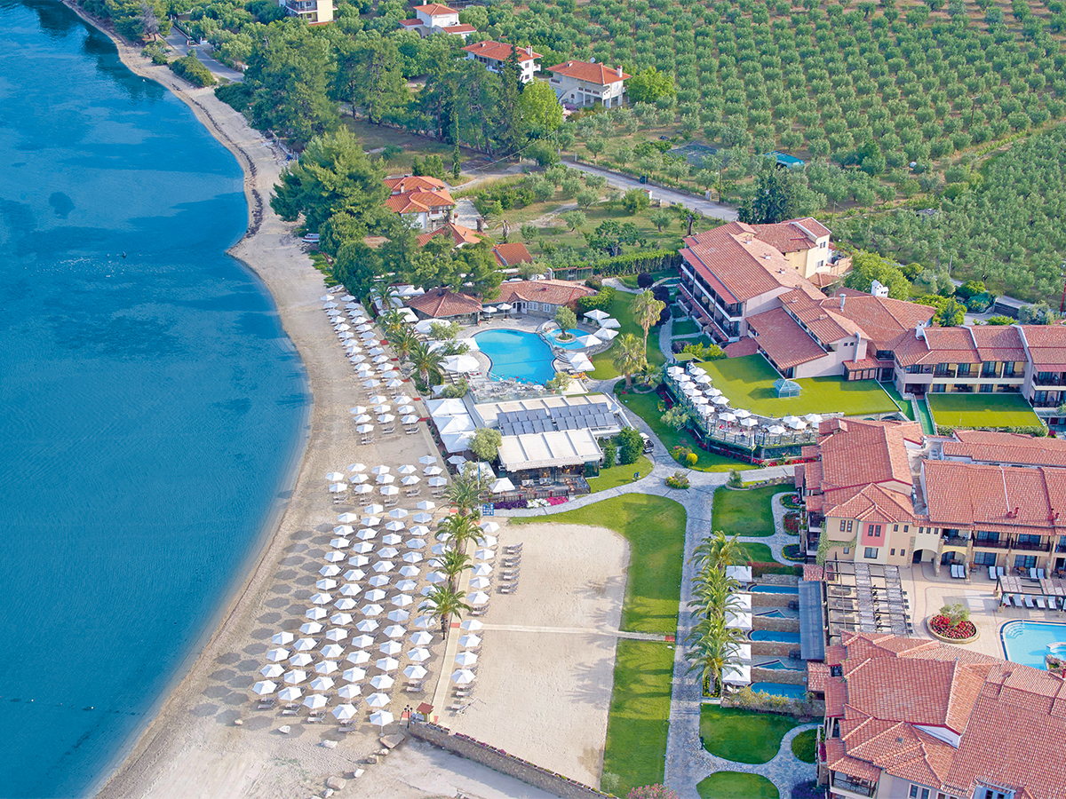 Buche jetzt deinen Traumurlaub im Anthemus Sea Beach Hotel & Spa in ➝ schon ab 1009 €!