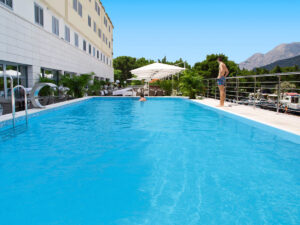 Buche jetzt deinen Traumurlaub im Aparthotel Miramare in  ➝ schon ab 947 €!