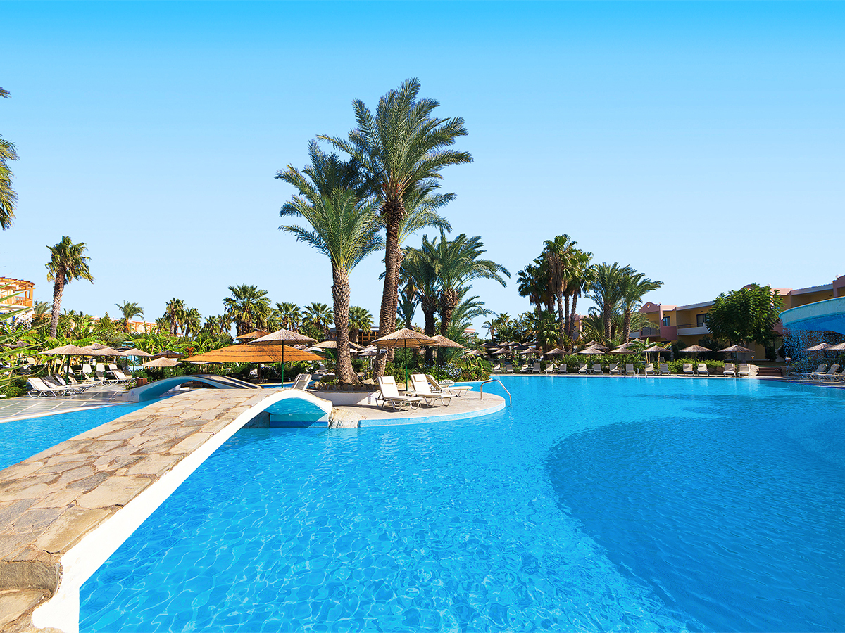 Buche jetzt deinen Traumurlaub im Atrium Palace Thalasso Spa Resort in  ➝ schon ab 991 €!