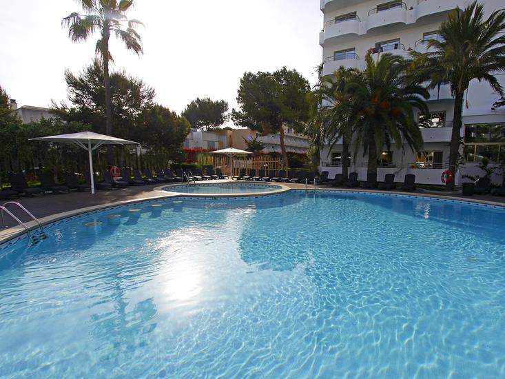 Buche jetzt deinen Traumurlaub im BG Pamplona Hotel in  ➝ schon ab 780 €!