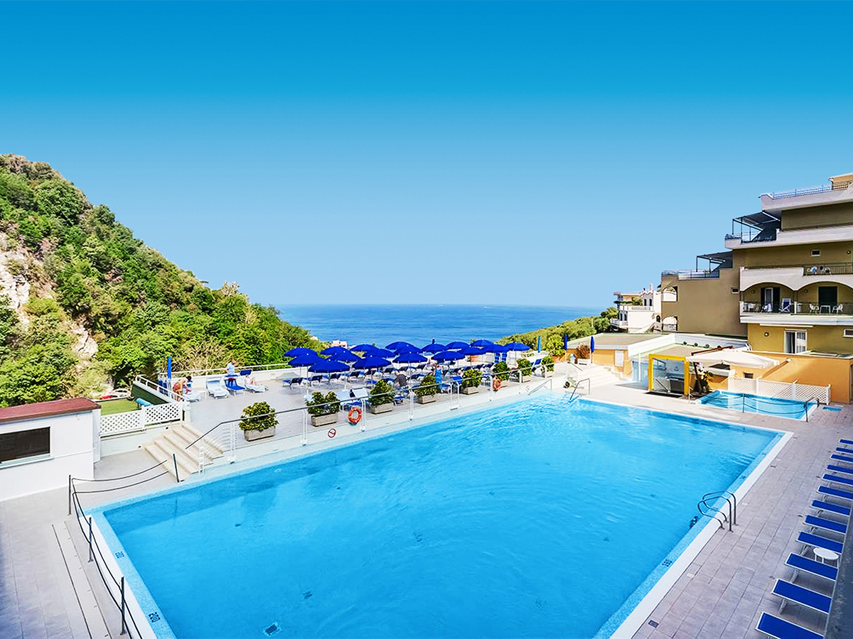 Buche jetzt deinen Traumurlaub im Best Western Hotel La Solara in  ➝ schon ab 1468 €!