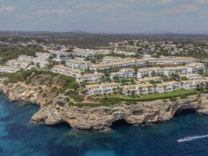 Buche jetzt deinen Traumurlaub im Blau Punta Reina Resort in  ➝ schon ab 793 €!