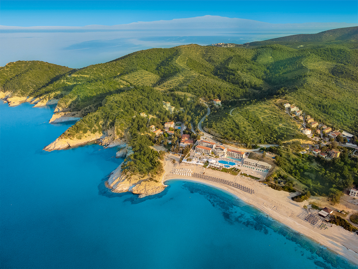 Buche jetzt deinen Traumurlaub im Blue Dream Palace Tripiti Resort & Spa in  ➝ schon ab 851 €!