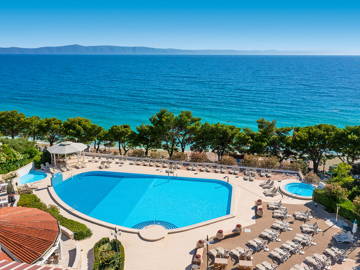 Buche jetzt deinen Traumurlaub im Bluesun Holiday Village Afrodita in  ➝ schon ab 729 €!