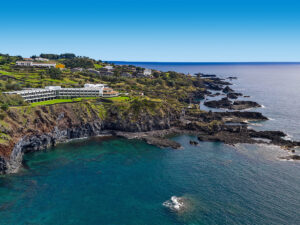 Buche jetzt deinen Traumurlaub im Caloura Hotel Resort in  ➝ schon ab 880 €!