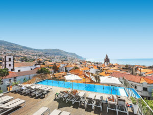 Buche jetzt deinen Traumurlaub im Castanheiro Boutique Hotel in  ➝ schon ab 824 €!