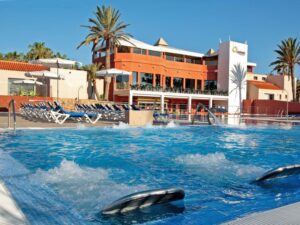 Buche jetzt deinen Traumurlaub im Caybeach Caleta in  ➝ schon ab 552 €!