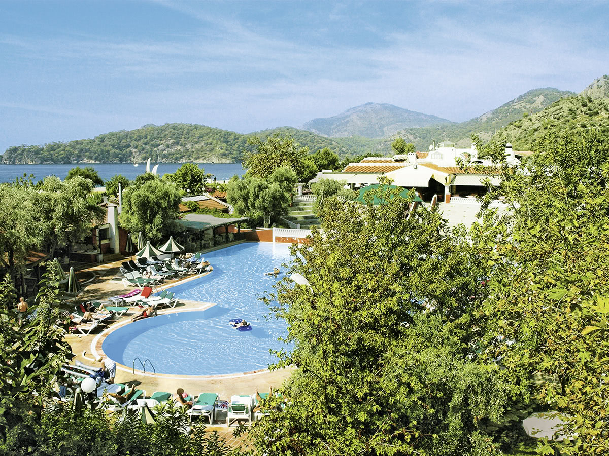 Buche jetzt deinen Traumurlaub im Club Belcekiz Beach in  ➝ schon ab 1264 €!