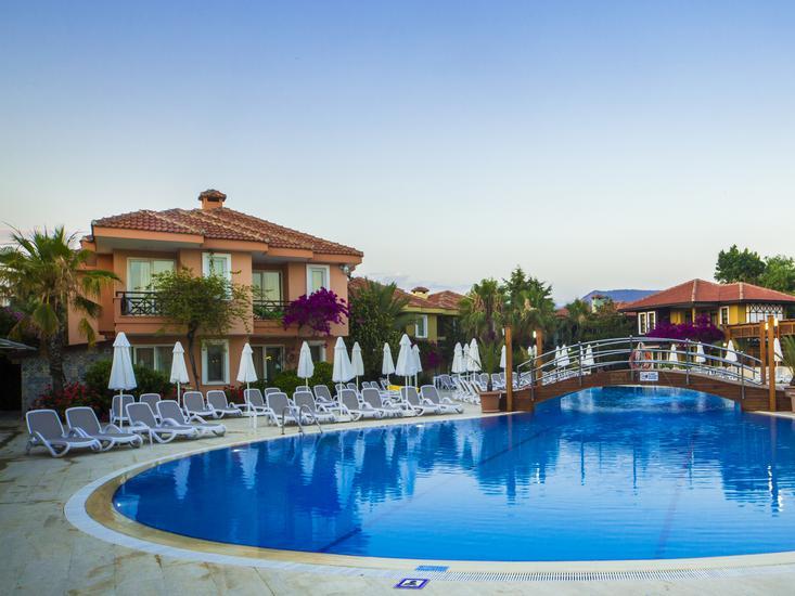 Buche jetzt deinen Traumurlaub im Club Dizalya in  ➝ schon ab 728 €!