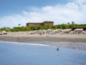 Buche jetzt deinen Traumurlaub im Club Turtas Beach Hotel in  ➝ schon ab 683 €!