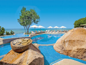 Buche jetzt deinen Traumurlaub im Coco de Mer & Black Parrot Suites in  ➝ schon ab 2181 €!