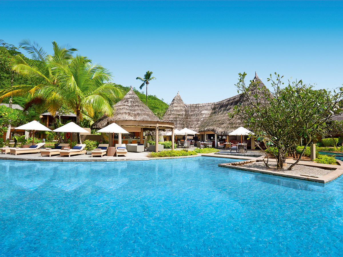 Buche jetzt deinen Traumurlaub im Constance Ephelia Seychelles in  ➝ schon ab 3168 €!