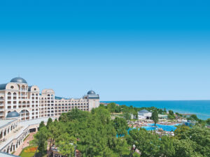 Buche jetzt deinen Traumurlaub im Dreams Sunny Beach Resort & Spa in  ➝ schon ab 736 €!