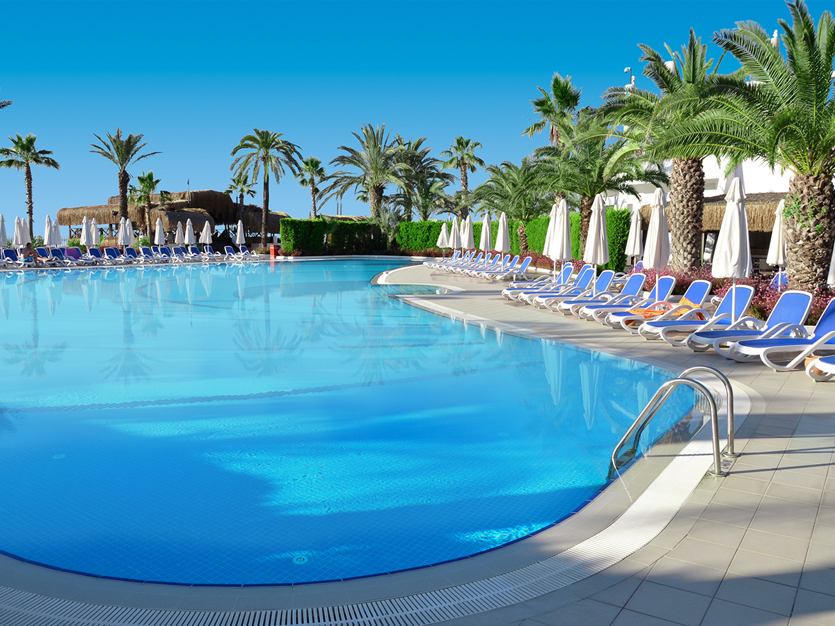 Buche jetzt deinen Traumurlaub im Emelda Sun Club in  ➝ schon ab 916 €!