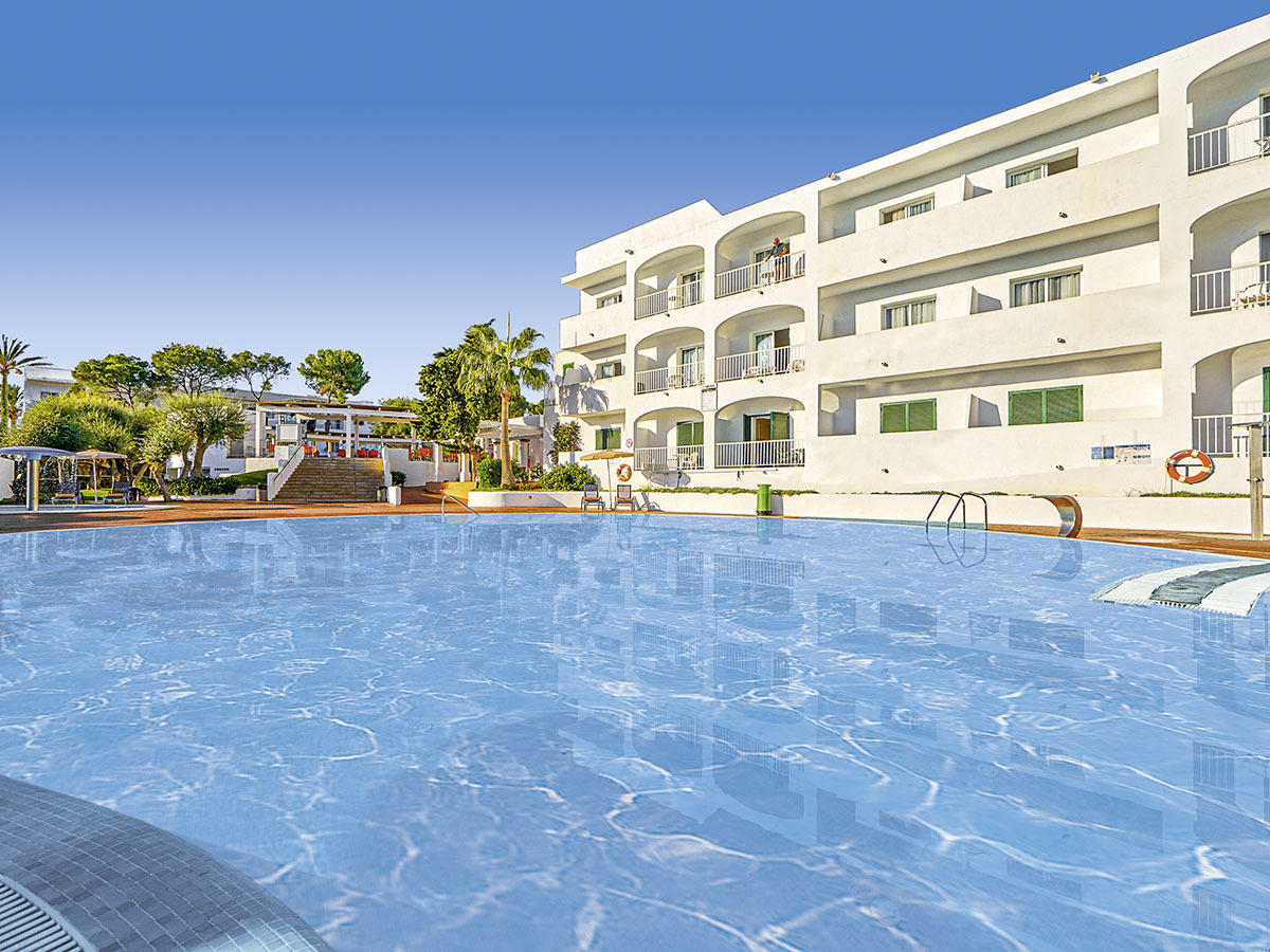 Buche jetzt deinen Traumurlaub im Gavimar Ariel Chico Club Resort in  ➝ schon ab 564 €!