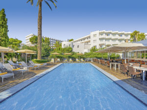 Buche jetzt deinen Traumurlaub im Gavimar Cala Gran Costa del Sur in  ➝ schon ab 542 €!