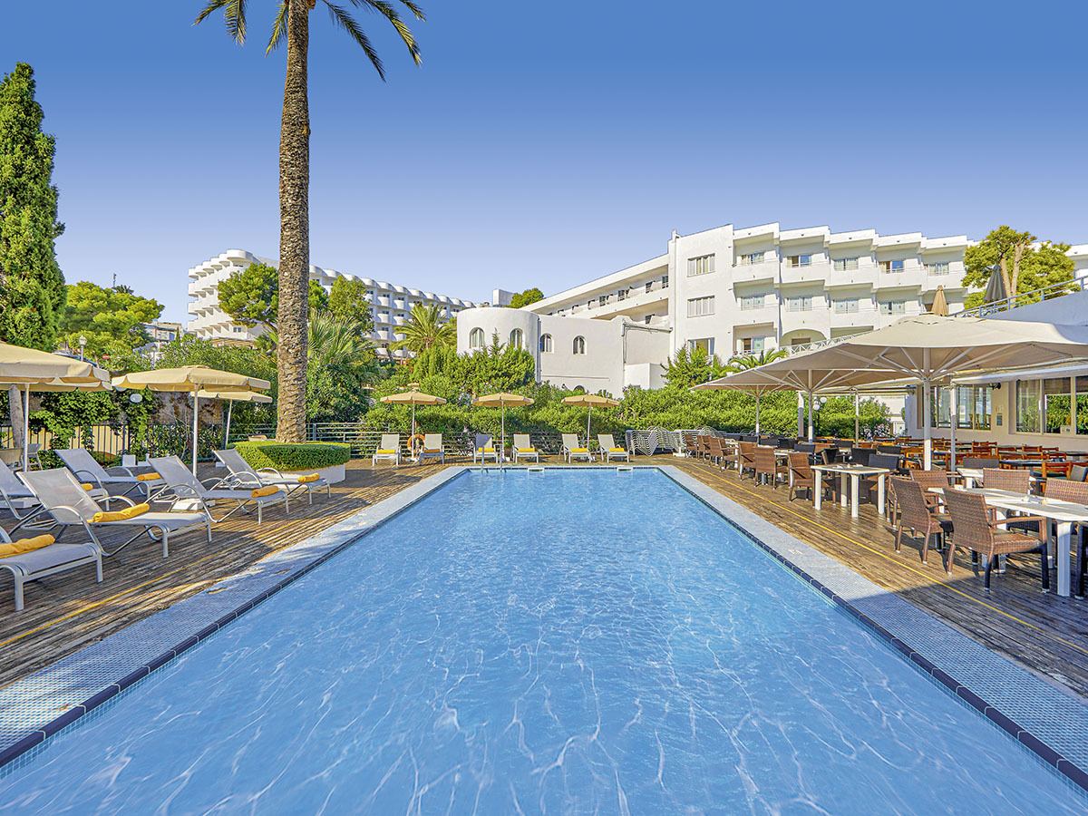 Buche jetzt deinen Traumurlaub im Gavimar Cala Gran Costa del Sur in  ➝ schon ab 542 €!