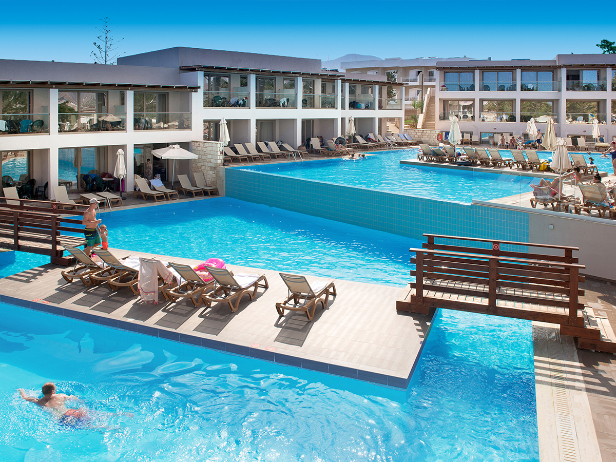 Buche jetzt deinen Traumurlaub im Gouves Water Park in  ➝ schon ab 856 €!