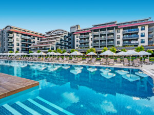 Buche jetzt deinen Traumurlaub im Green Garden Resort Spa Hotel in  ➝ schon ab 790 €!