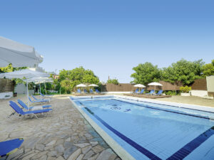 Buche jetzt deinen Traumurlaub im Hotel Alkionis in Griechenland