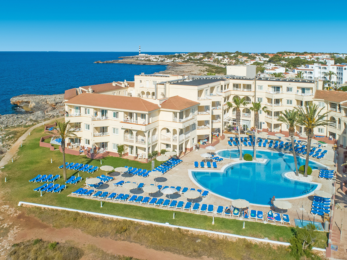 Buche jetzt deinen Traumurlaub im Grupotel Tamariscos in  ➝ schon ab 820 €!