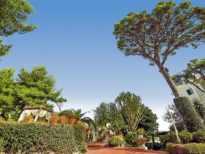 Buche jetzt deinen Traumurlaub im Hermitage Resort & Thermal Spa in  ➝ schon ab 936 €!