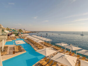 Buche jetzt deinen Traumurlaub im Hotel AX Odycy in  ➝ schon ab 476 €!