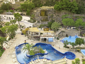 Buche jetzt deinen Traumurlaub im Hotel Apollon Club in  ➝ schon ab 1063 €!