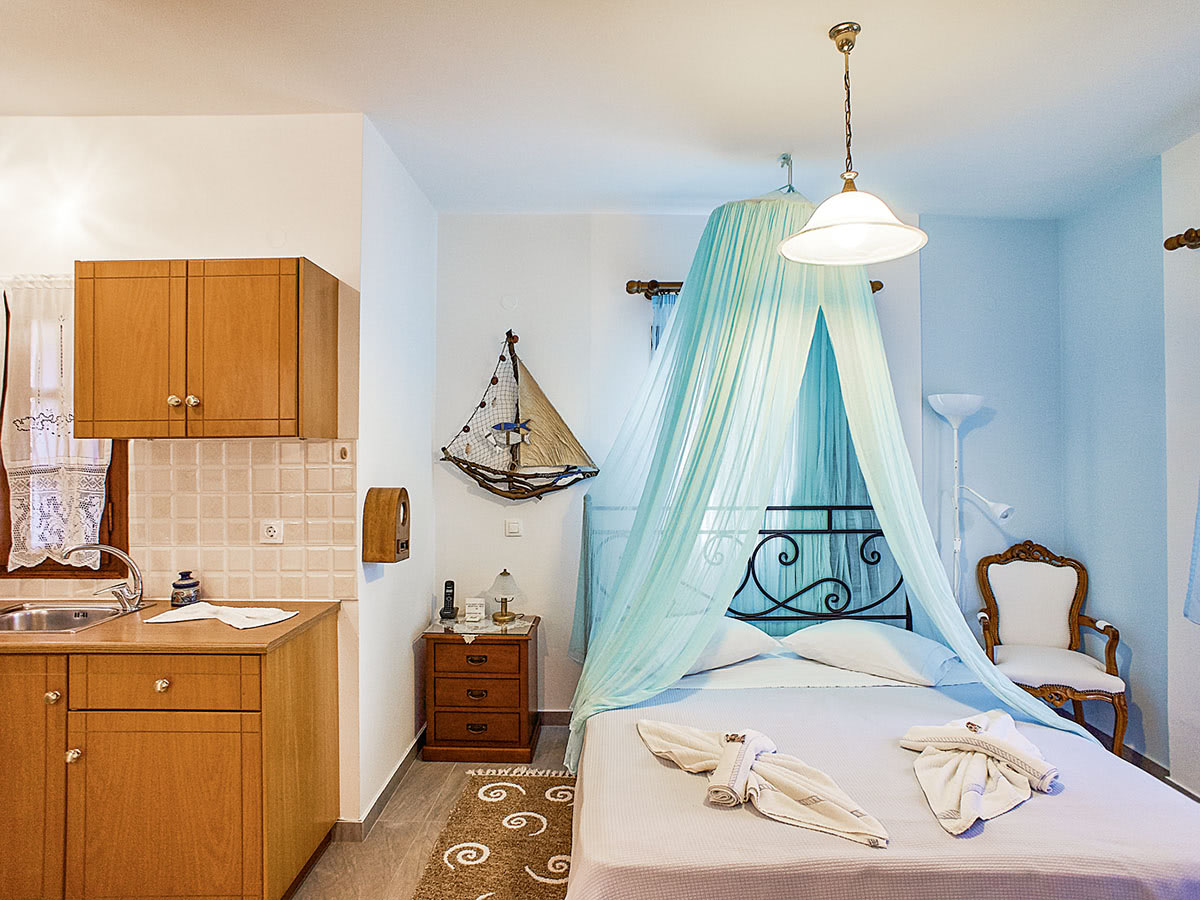 Buche jetzt deinen Traumurlaub im Hotel Archangelos Village in  ➝ schon ab 800 €!