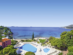 Buche jetzt deinen Traumurlaub im Hotel Astarea in  ➝ schon ab 1141 €!