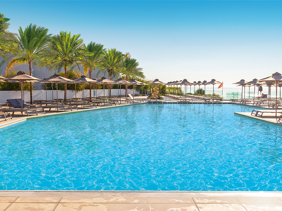 Buche jetzt deinen Traumurlaub im Hotel Blue Sea Island in  ➝ schon ab 1212 €!