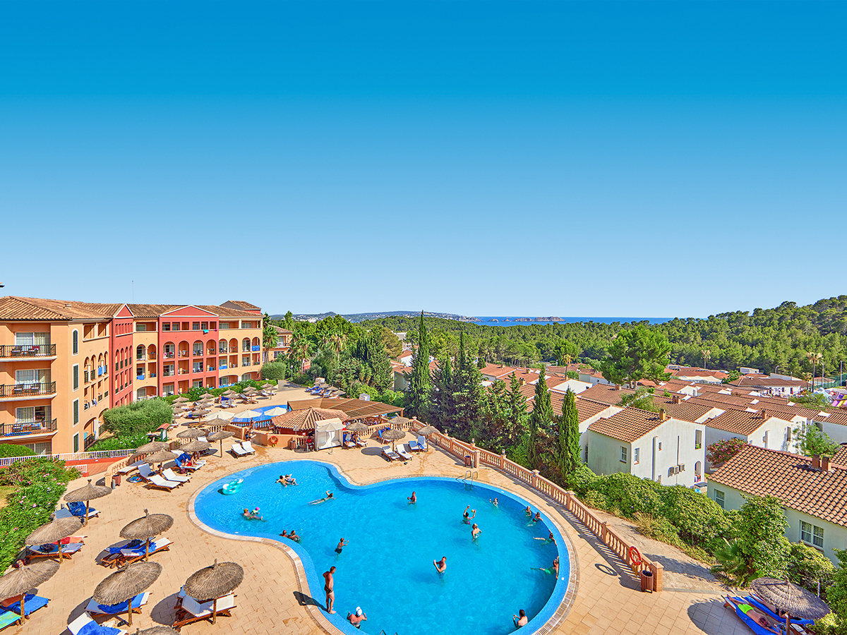 Buche jetzt deinen Traumurlaub im Hotel Bordoy Don Antonio in  ➝ schon ab 666 €!