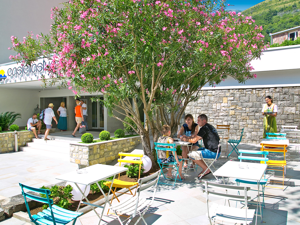 Buche jetzt deinen Traumurlaub im Hotel Castellastva in  ➝ schon ab 729 €!