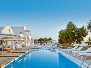 Buche jetzt deinen Traumurlaub im Hotel Costa Grand in  ➝ schon ab 1255 €!