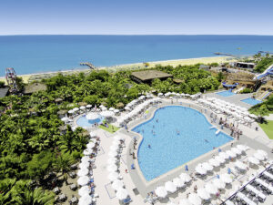 Buche jetzt deinen Traumurlaub im Hotel Delphin Deluxe in  ➝ schon ab 1160 €!