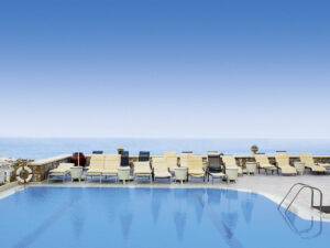 Buche jetzt deinen Traumurlaub im Hotel Epavlis in  ➝ schon ab 711 €!